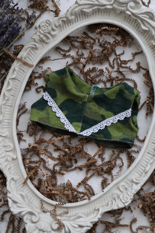 Midwest princess cropped top